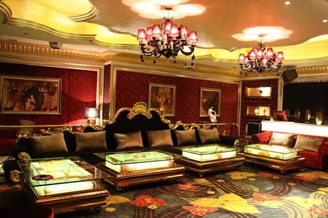 豪华包厢内部环境